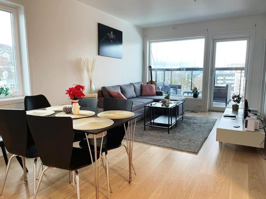 New Magnificent View Apartment Near The Centre Тромсе Екстер'єр фото